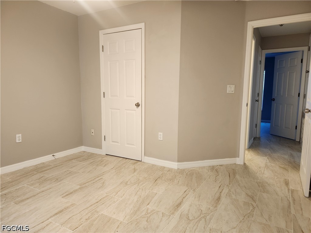 4 Bed SingleFamilyResidence for Sale in Cape Coral, photo 17