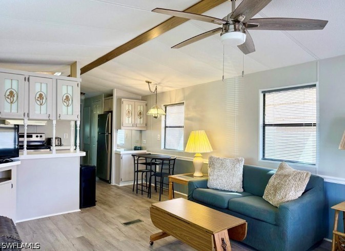 1 Bed ManufacturedHome for Sale in Naples, photo 17