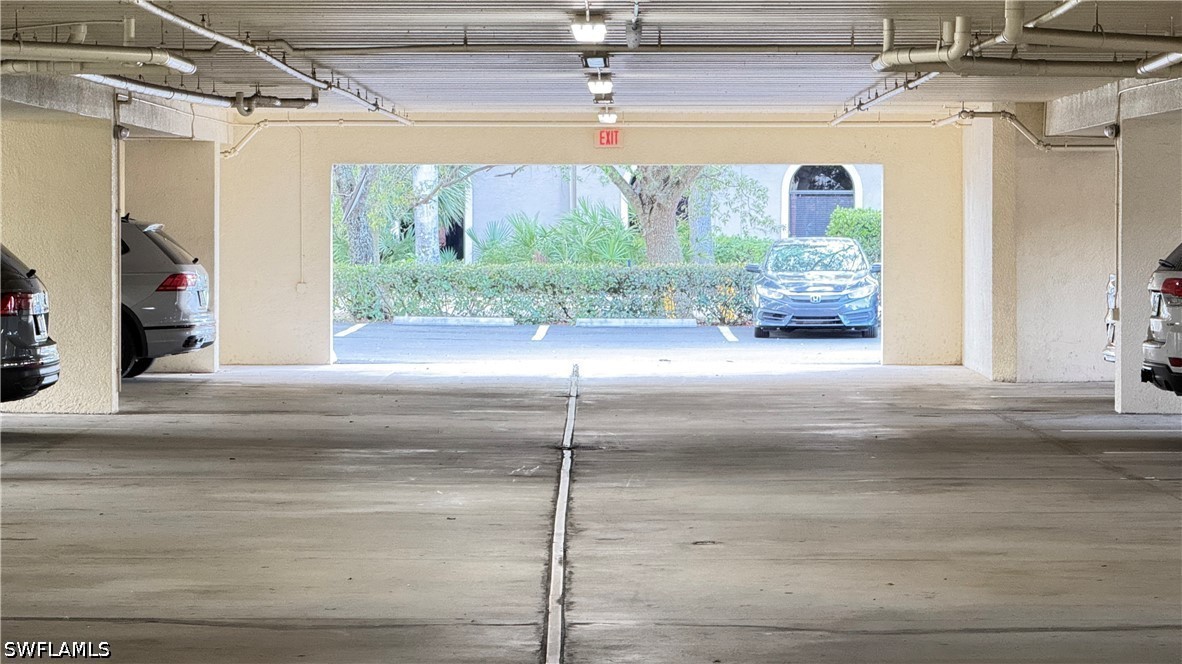 Office for Sale in Naples, photo 17