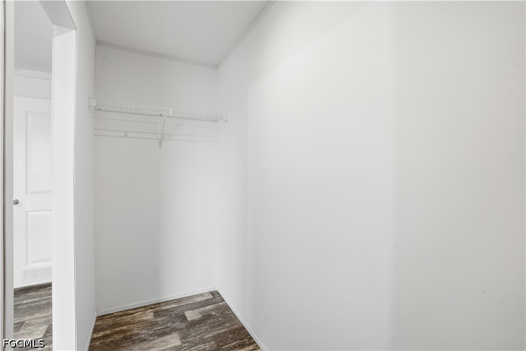 3 Bed ManufacturedHome for Sale in Fort Myers, photo 17