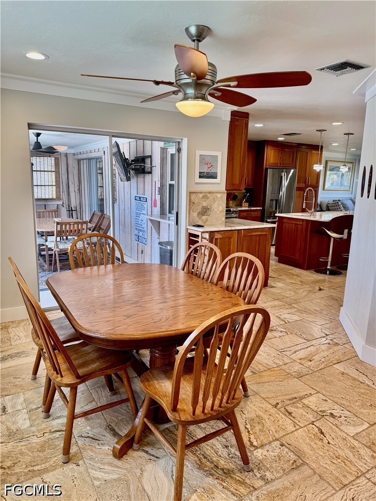 3 Bed Pool Home for Sale in Cape Coral, photo 17