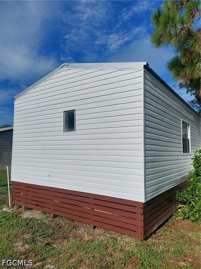 3 Bed ManufacturedHome for Sale in North Fort Myers, photo 17