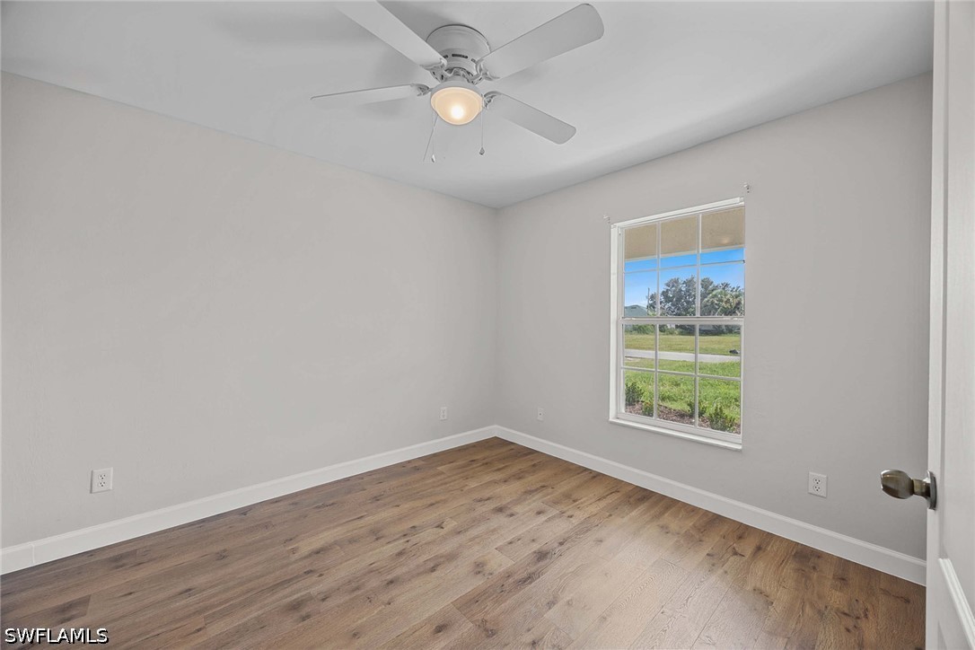 3 Bed SingleFamilyResidence for Sale in Cape Coral, photo 17