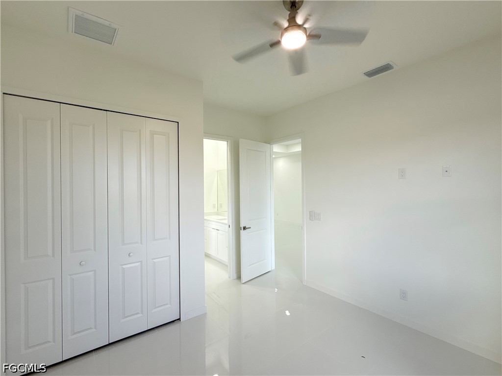 4 Bed SingleFamilyResidence for Sale in Cape Coral, photo 17