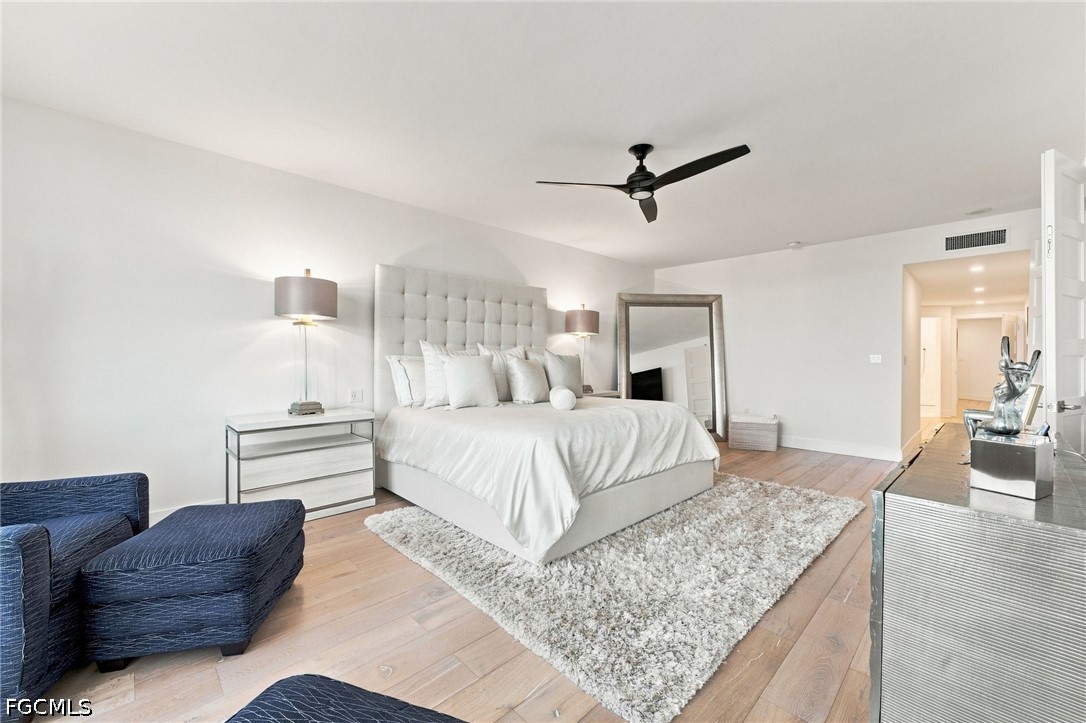 3 Bed Waterfront Home for Sale in The Shores, photo 17