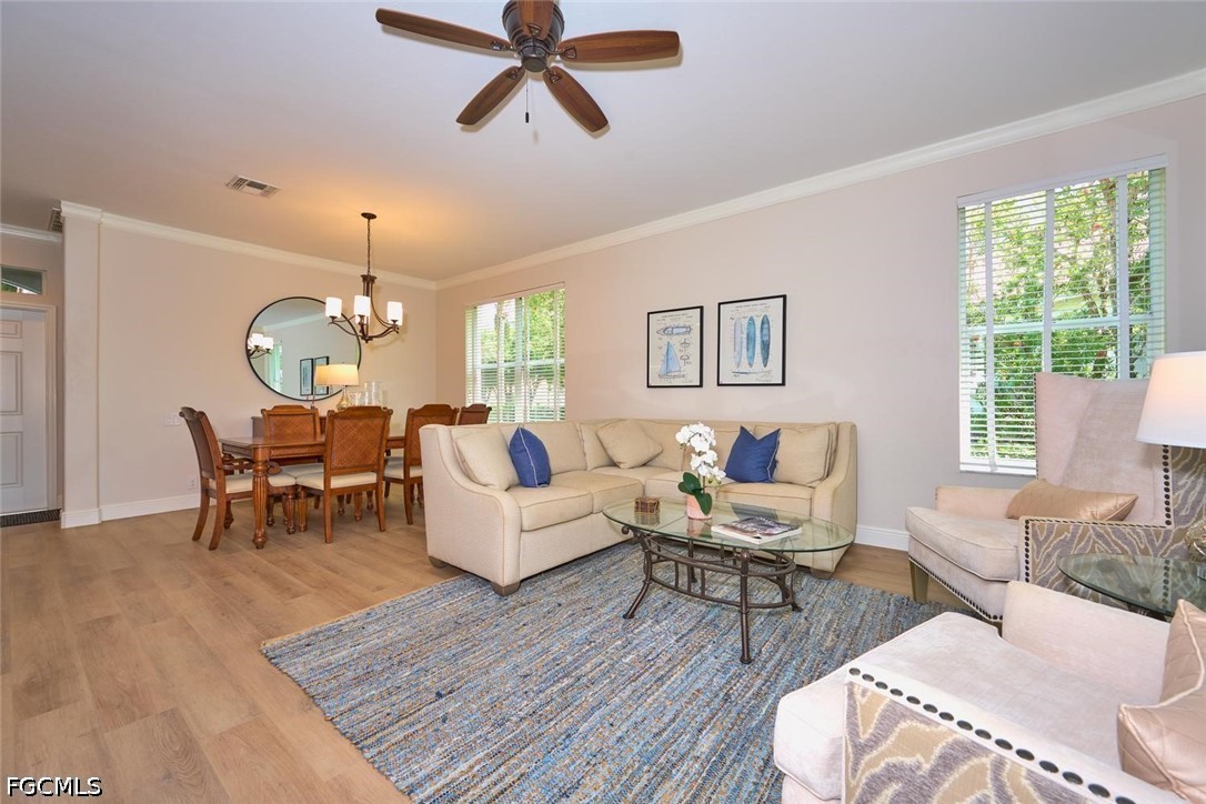 2 Bed Waterfront Home for Sale in Fort Myers, photo 17