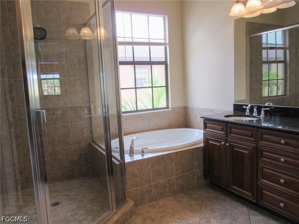 3 Bed Condominium for Sale in Paseo, photo 17