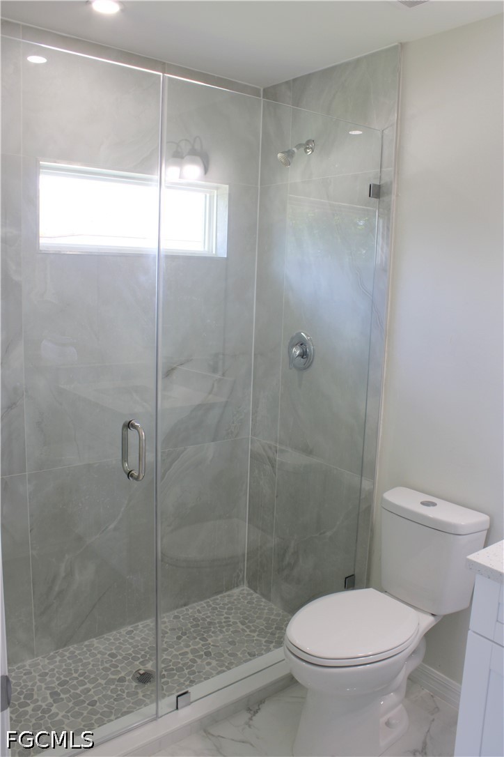 6 Bed Duplex for Sale in Lehigh Estates, photo 17