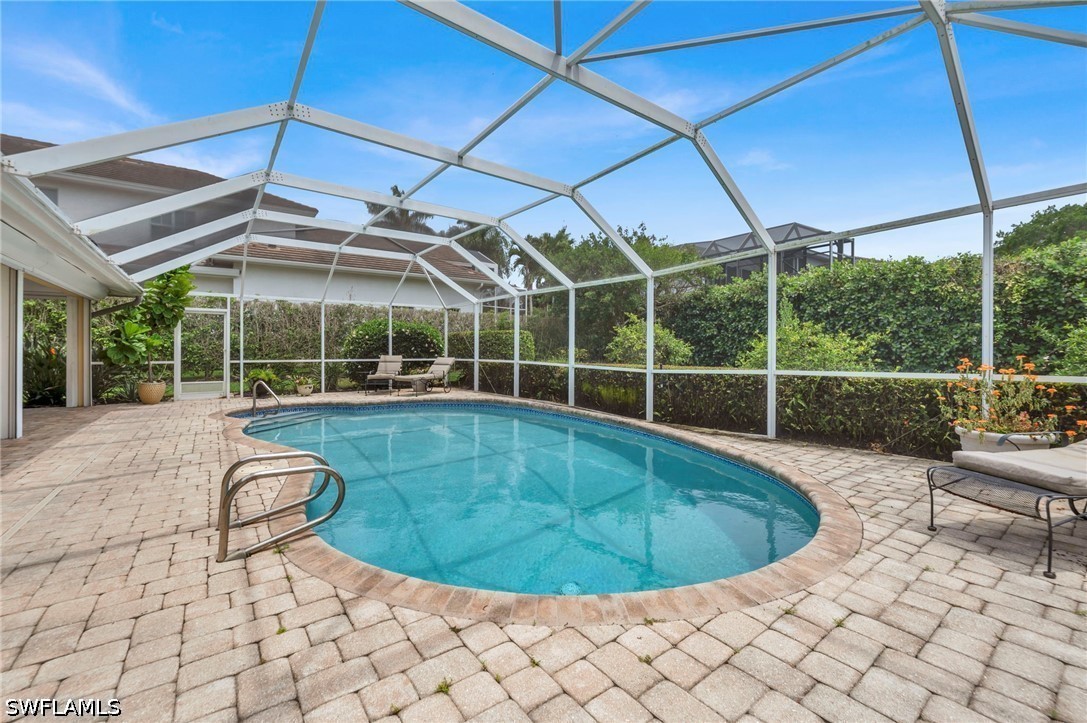 3 Bed Pool Home for Sale in Moorings, photo 17