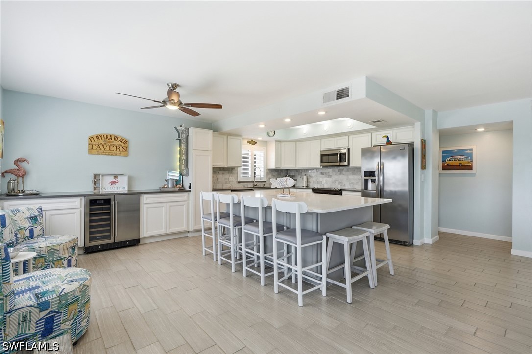 2 Bed Waterfront Home for Sale in Sand Caper, photo 17