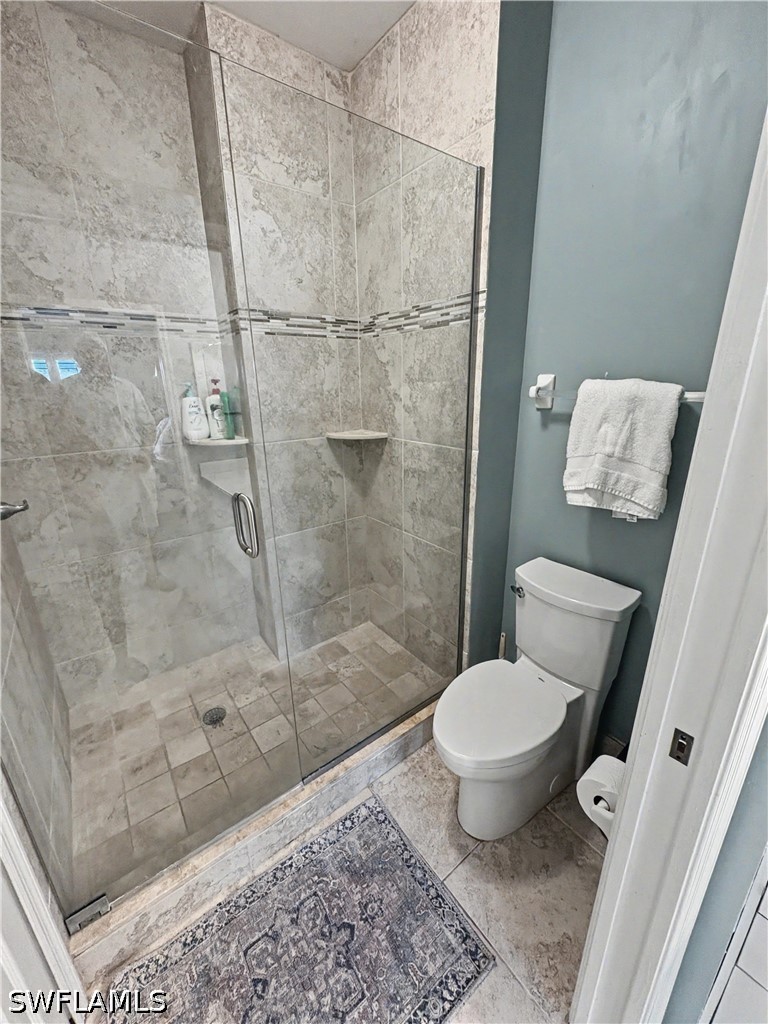 2 Bed Condominium for Sale in Naples, photo 17