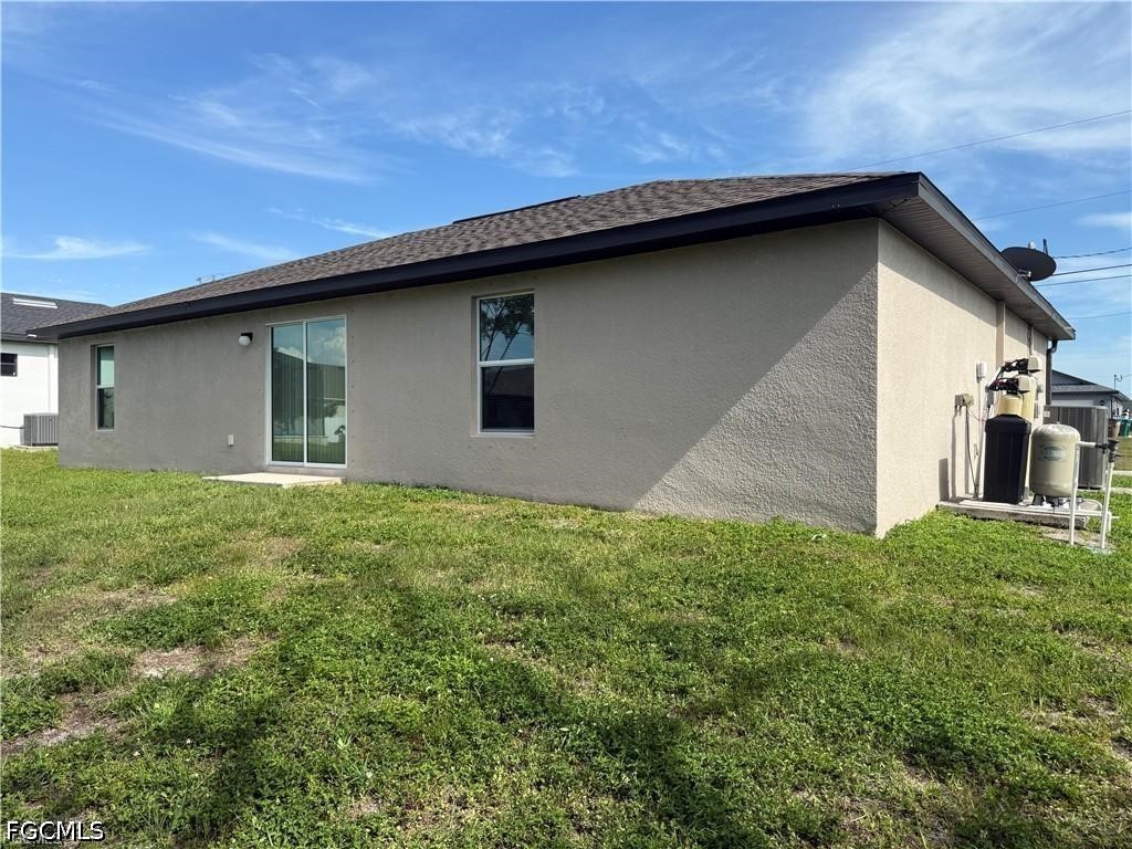 3 Bed SingleFamilyResidence for Sale in Cape Coral, photo 17