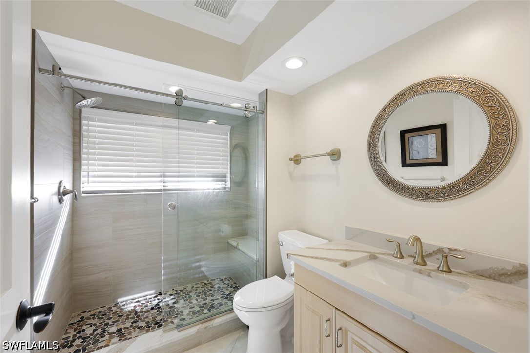2 Bed Pool Home for Sale in Bay Villas, photo 17