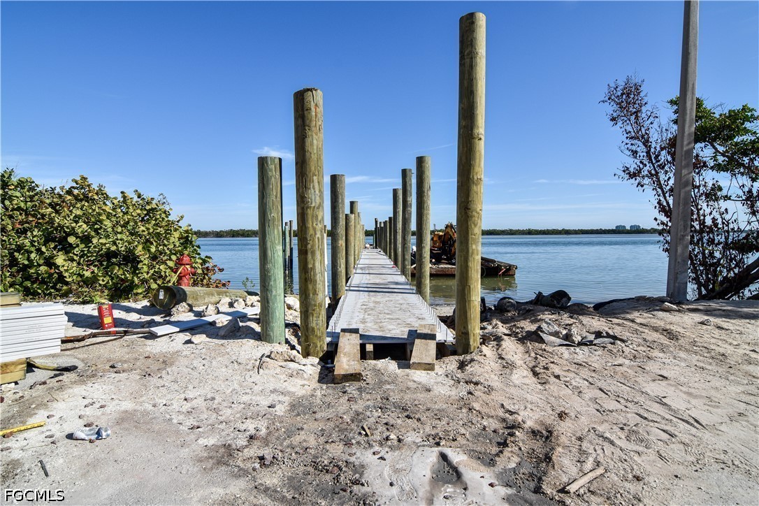 1 Bed Waterfront Home for Sale in Bonita Springs, photo 17