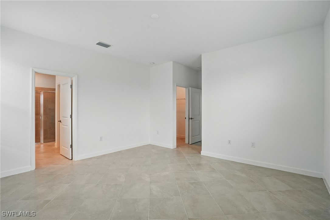 4 Bed Waterfront Home for Sale in Timber Creek, photo 18