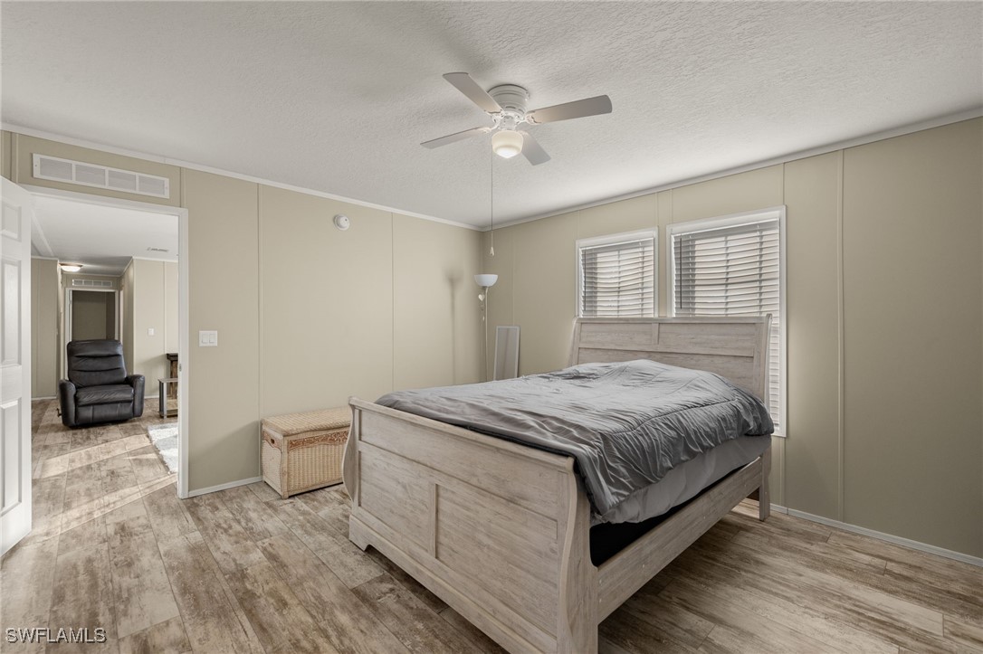 4 Bed ManufacturedHome for Sale in Punta Gorda, photo 18