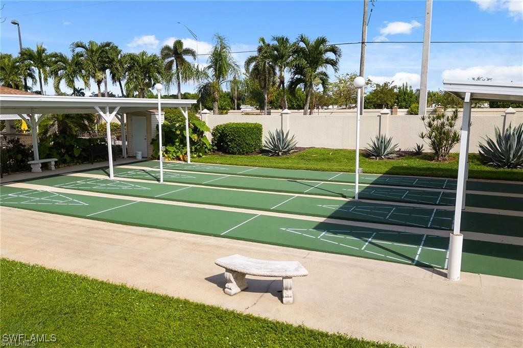2 Bed ManufacturedHome for Sale in Naples, FL, $208,000 — photo 18