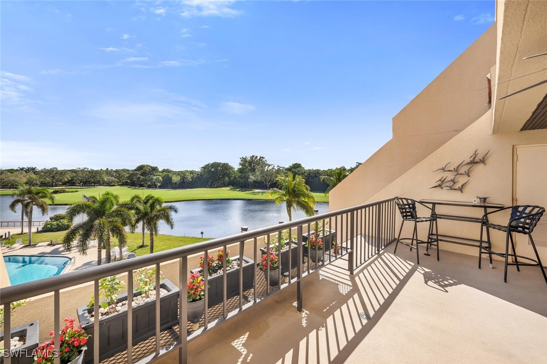 2 Bed Waterfront Home for Sale in Hyde Park, photo 18