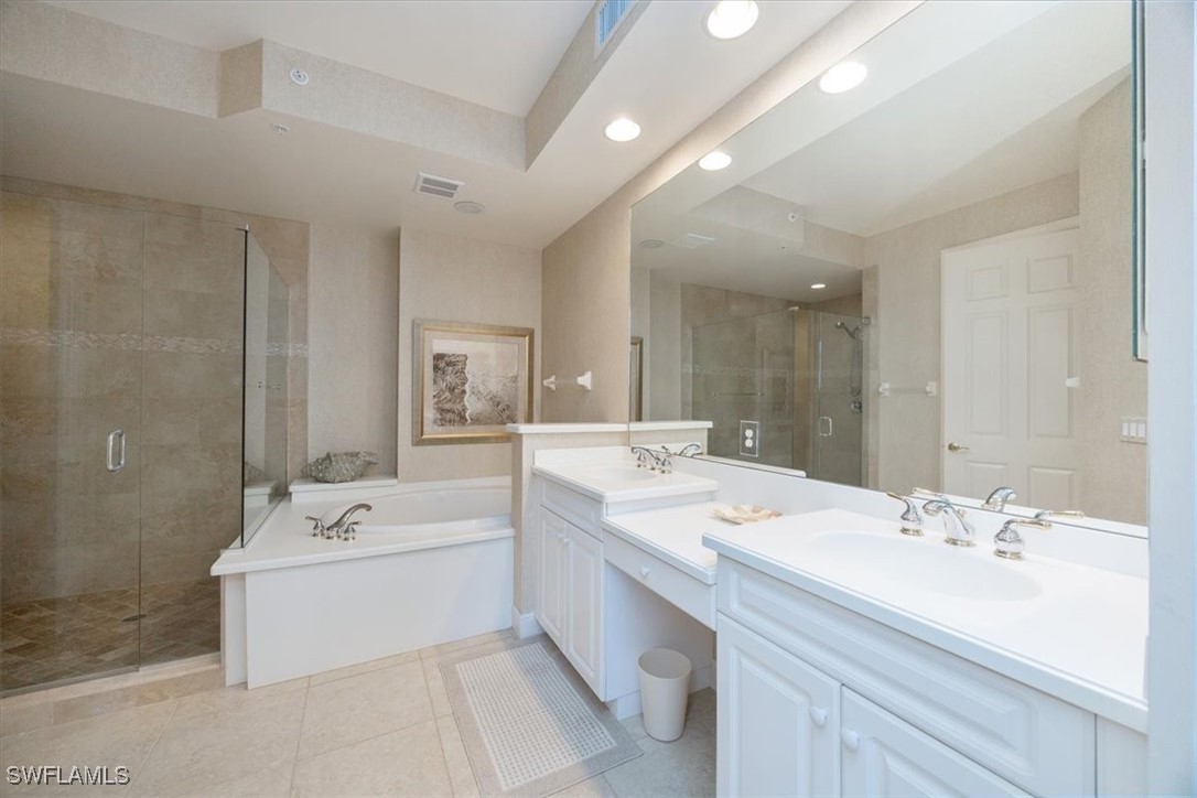 3 Bed Waterfront Home for Sale in Naples, FL, $199,000 — photo 18