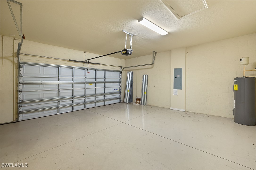 3 Bed SingleFamilyResidence for Sale in Bella Vida, FL — photo 18