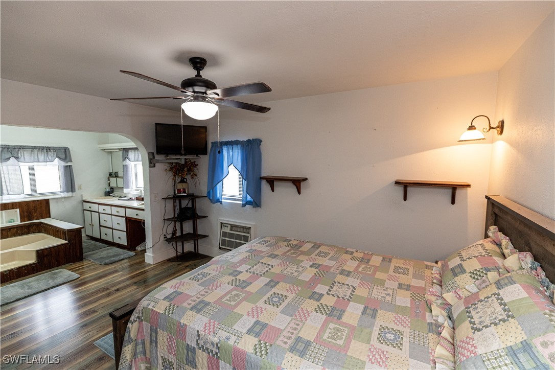 3 Bed SingleFamilyResidence for Sale in North Fort Myers, FL — photo 18