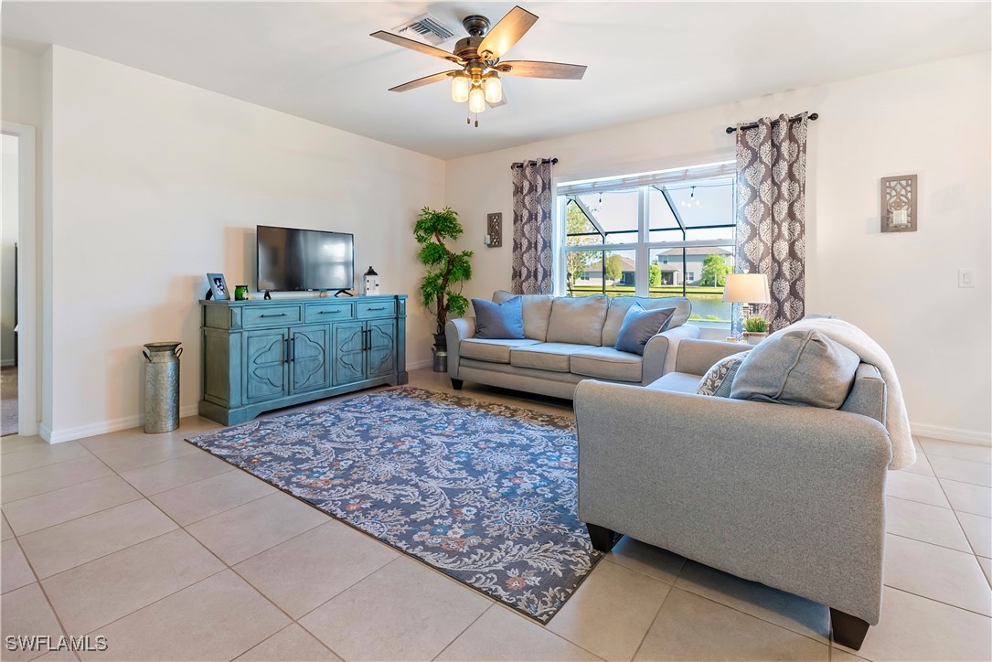 5 Bed Waterfront Home for Sale in Entrada, FL, $399,900 — photo 18