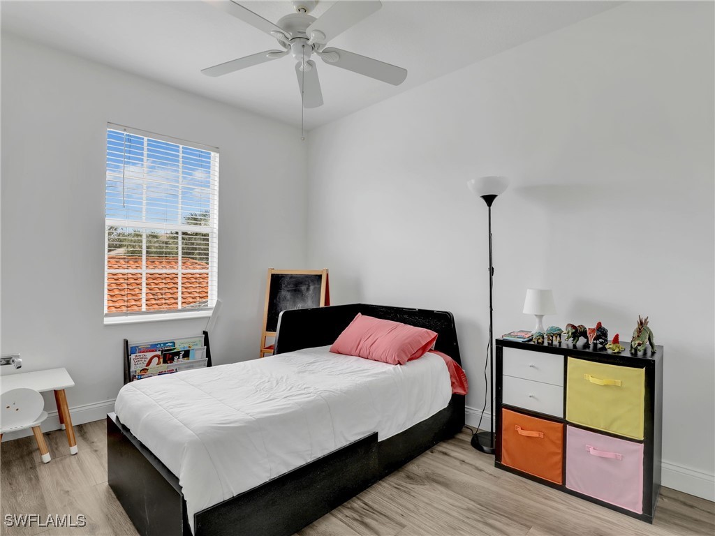 3 Bed Townhouse for Sale in Island Walk, photo 18