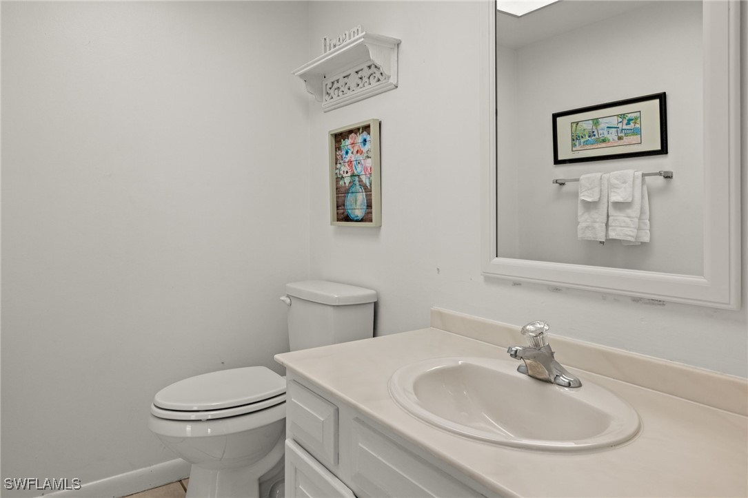 2 Bed Waterfront Home for Sale in Captiva, FL, $899,000 — photo 18