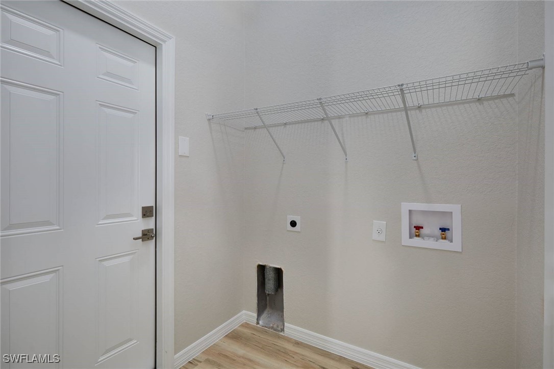 4 Bed SingleFamilyResidence for Sale in Southwood, FL — photo 18