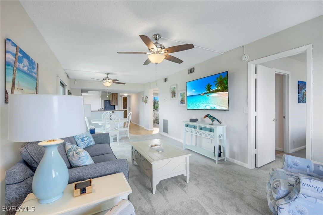 2 Bed Condominium for Sale in Fort Myers Beach, FL, $350,000 — photo 18