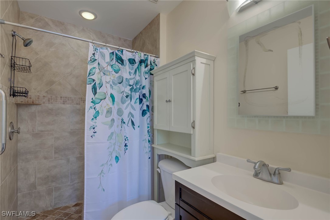 2 Bed Condominium for Sale in Naples, FL, $229,000 — photo 18