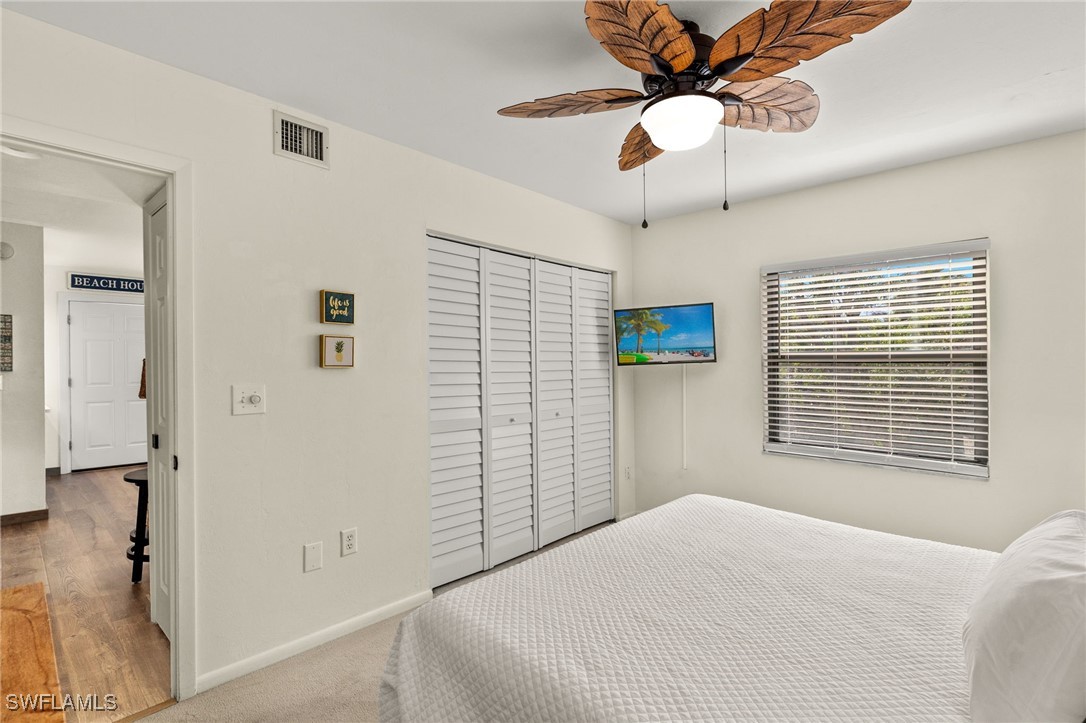 1 Bed Waterfront Home for Sale in Sanibel, photo 18