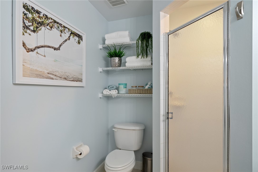 2 Bed Condominium for Sale in Cape Coral, FL, $194,900 — photo 18