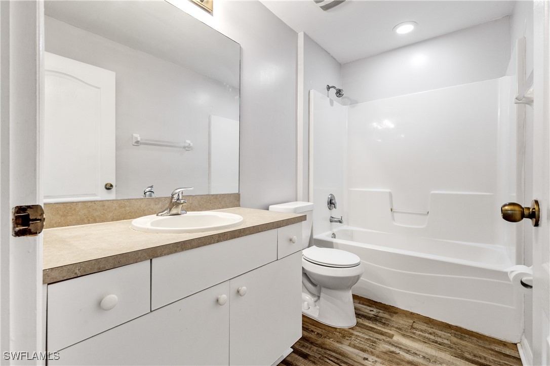 3 Bed SingleFamilyResidence for Sale in Cape Coral, FL — photo 18