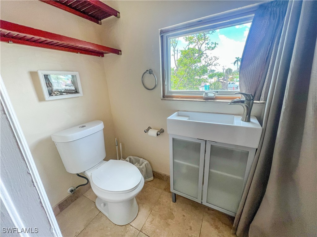 2 Bed Waterfront Home for Sale in Matlacha, FL, $266,000 — photo 18