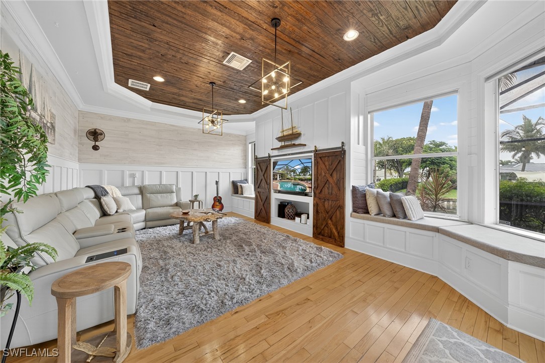 4 Bed Pool Home for Sale in Town And River, FL, $1,399,000 — photo 18
