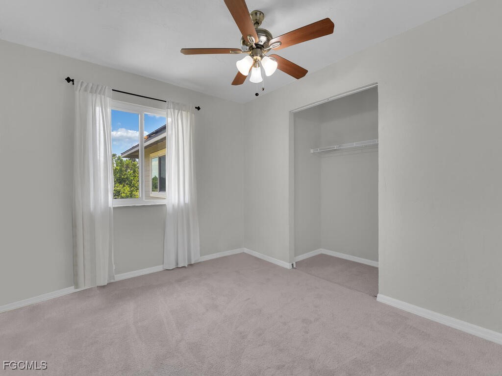 4 Bed SingleFamilyResidence for Sale in Lehigh Acres, photo 18