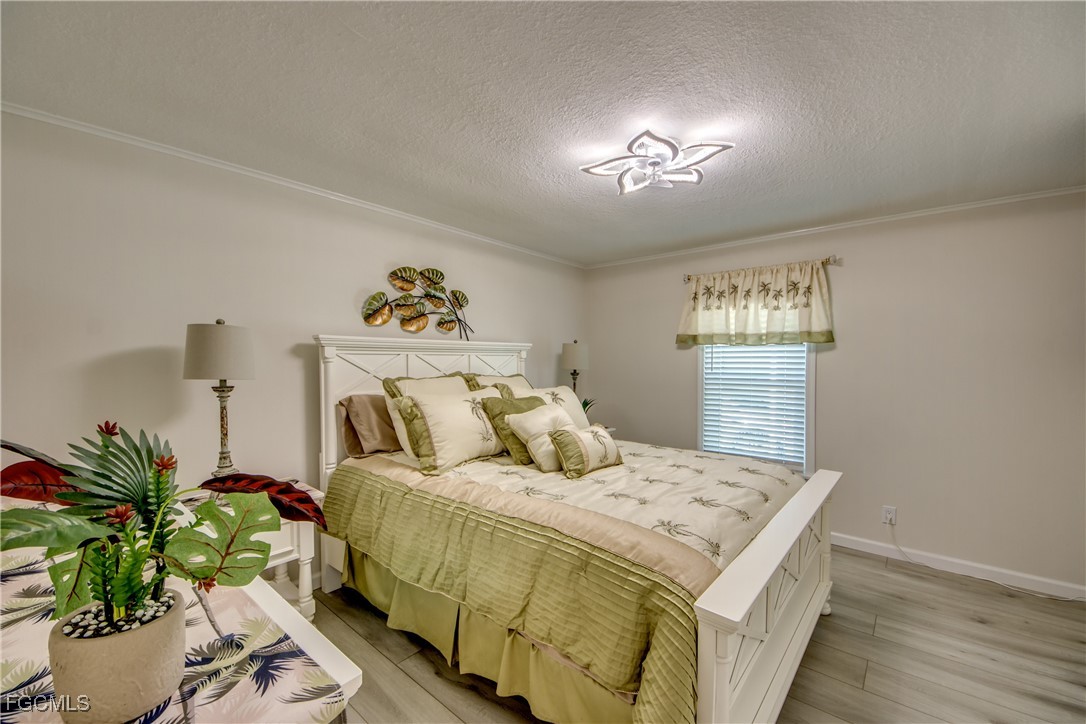 2 Bed ManufacturedHome for Sale in Pine Island Cove, FL — photo 18