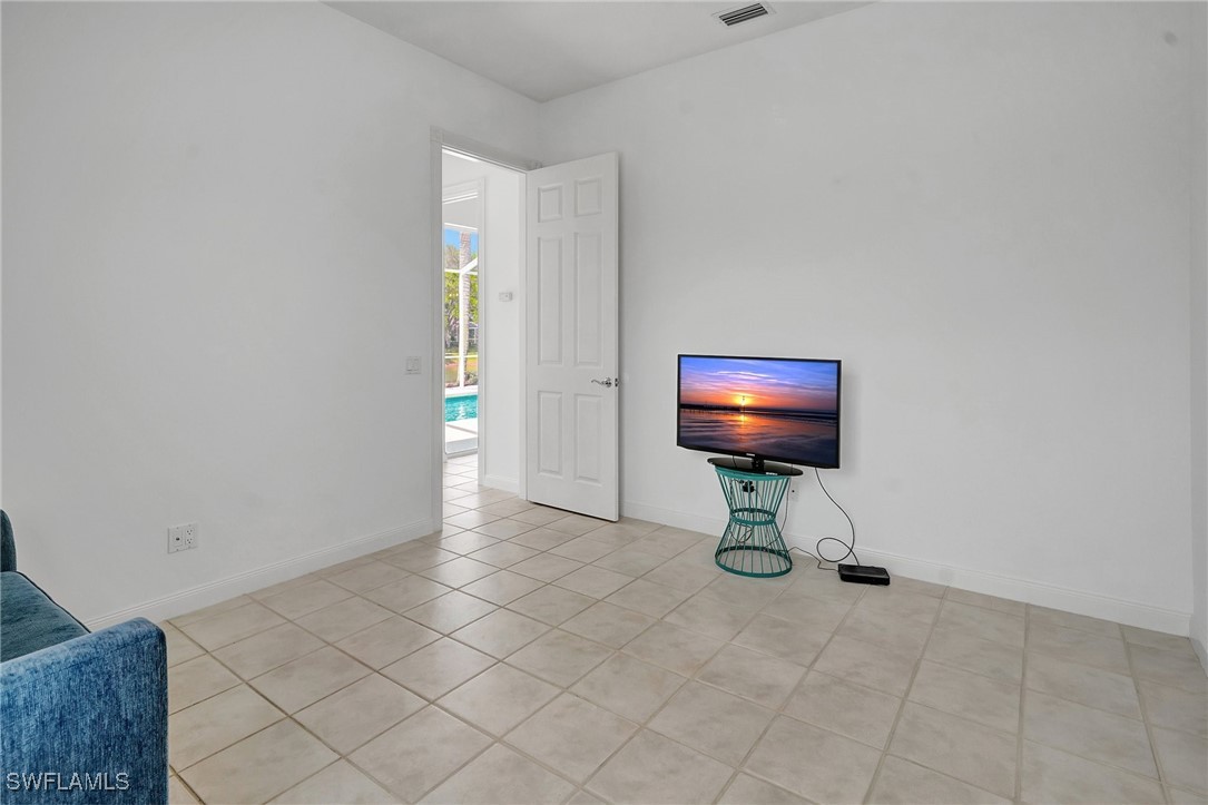 4 Bed Pool Home for Sale in Village Walk, photo 18