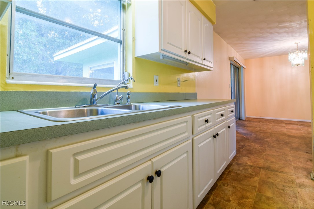 3 Bed SingleFamilyResidence for Sale in Buckingham, FL — photo 18