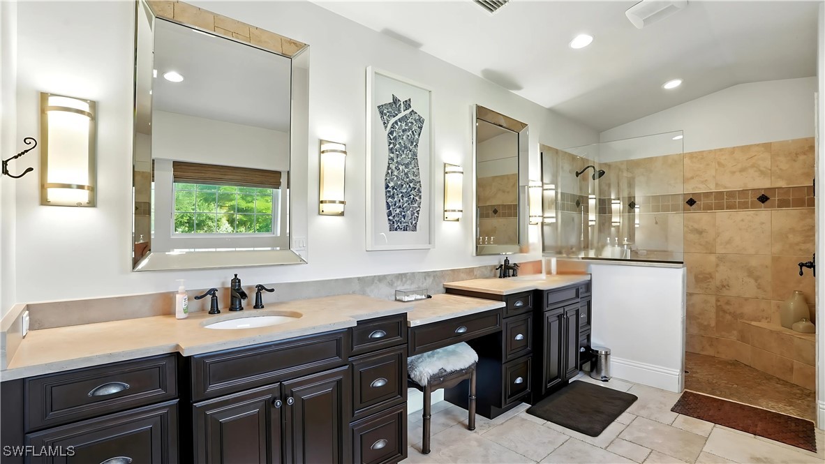 4 Bed Pool Home for Sale in Pine Ridge, photo 18