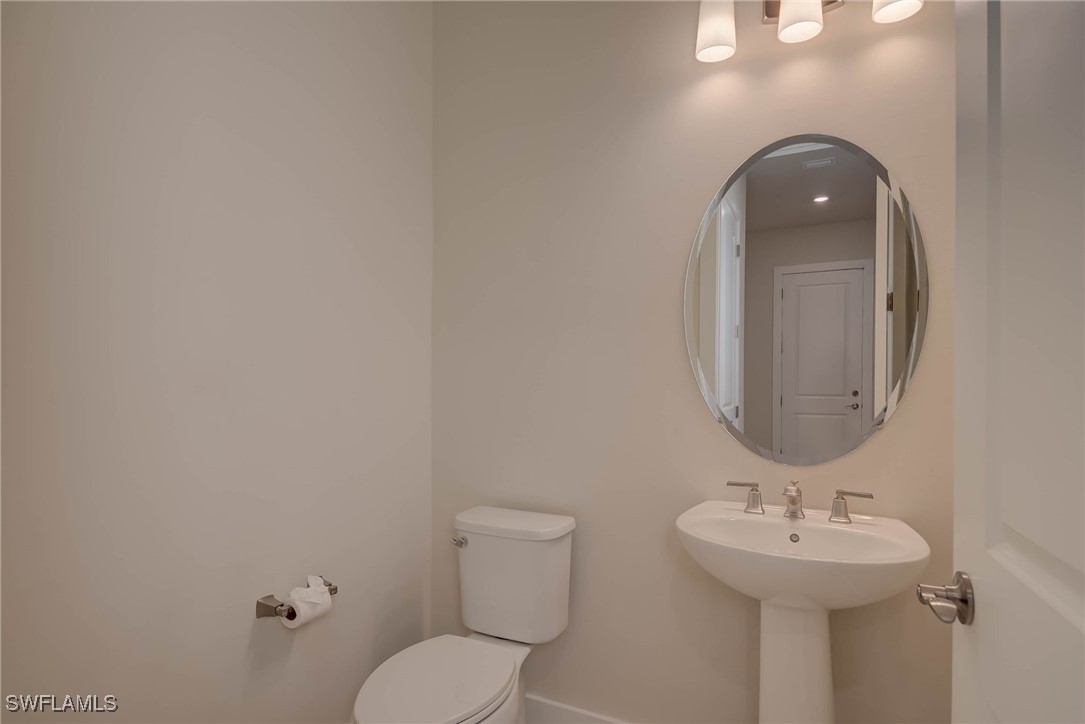 5 Bed SingleFamilyResidence for Sale in Avalon Park, photo 18