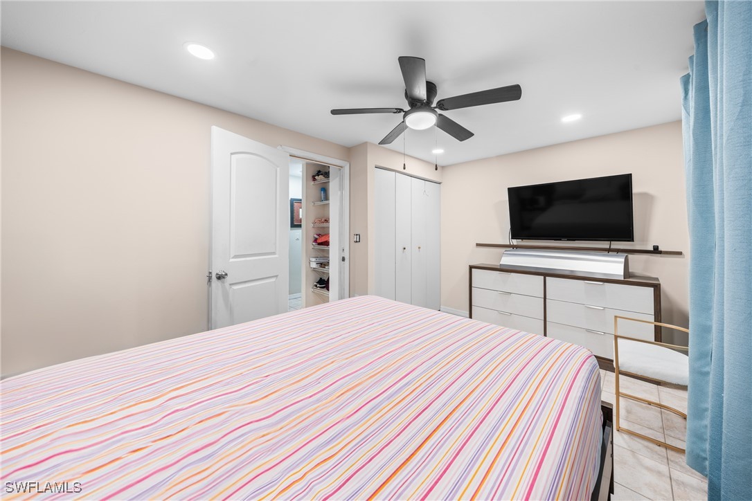 2 Bed SingleFamilyResidence for Sale in Naples, photo 18