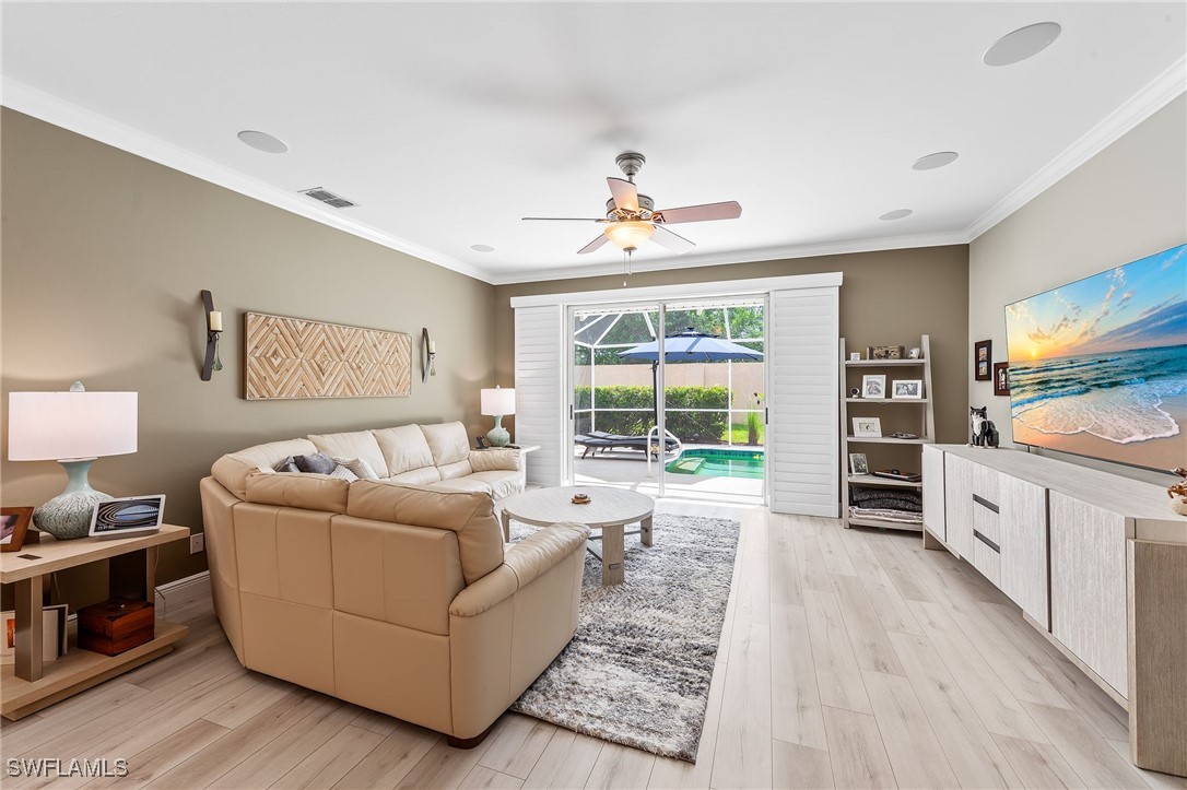 4 Bed Pool Home for Sale in Stoneybrook, photo 18
