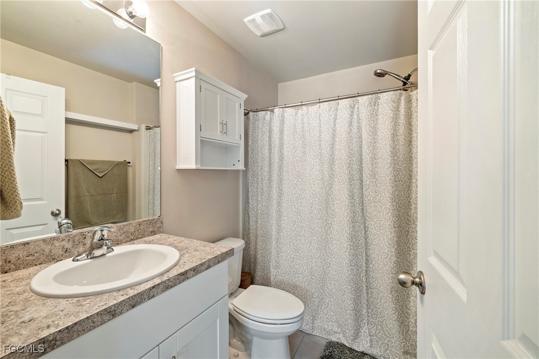 3 Bed SingleFamilyResidence for Sale in Rio Villa Lakes, FL — photo 18