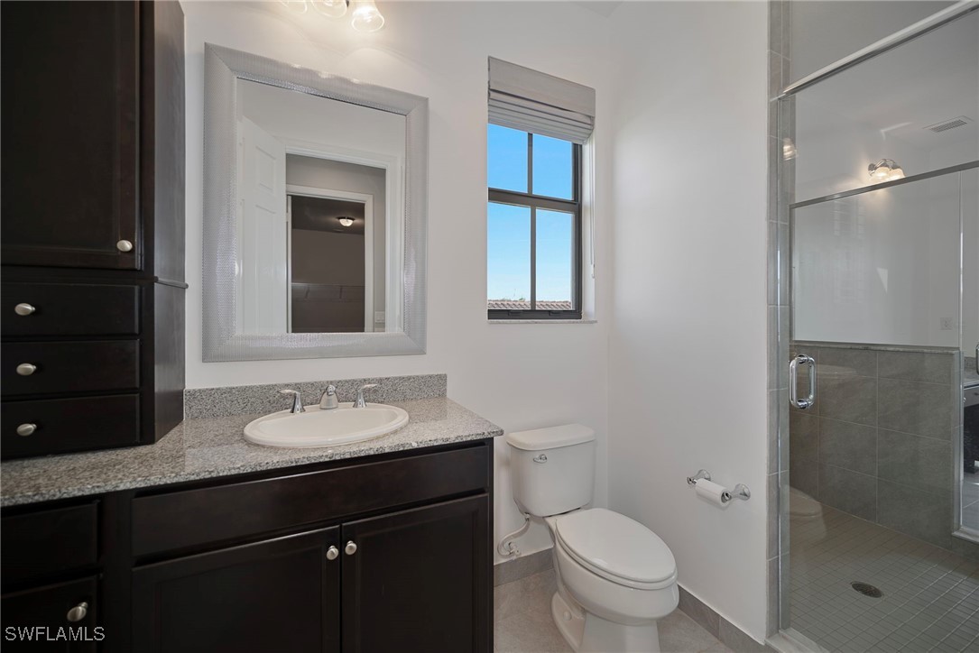 5 Bed SingleFamilyResidence for Sale in Maple Ridge, FL — photo 18
