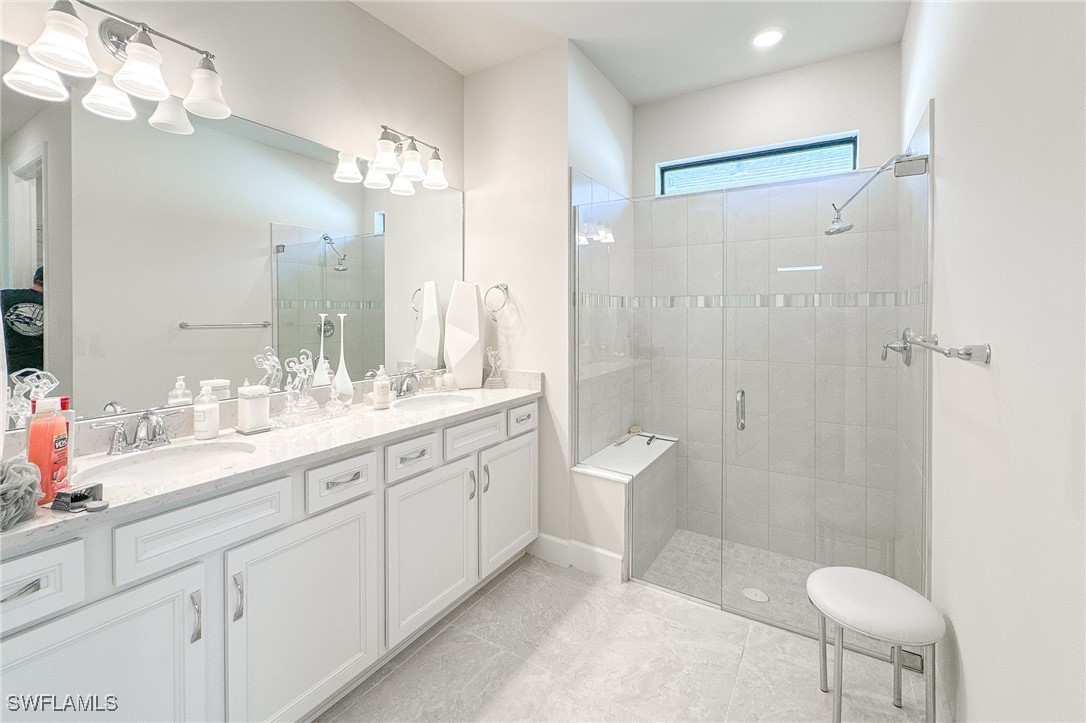 3 Bed SingleFamilyResidence for Sale in Naples, FL, $450,000 — photo 18