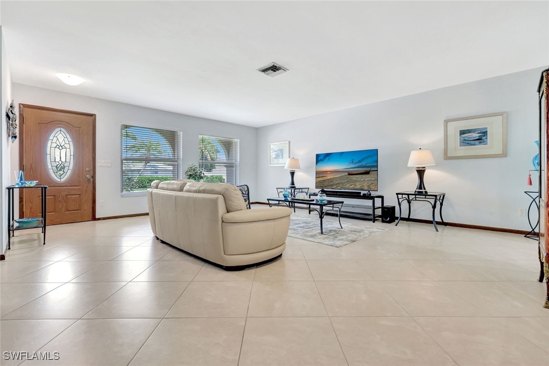 3 Bed SingleFamilyResidence for Sale in Naples, photo 18