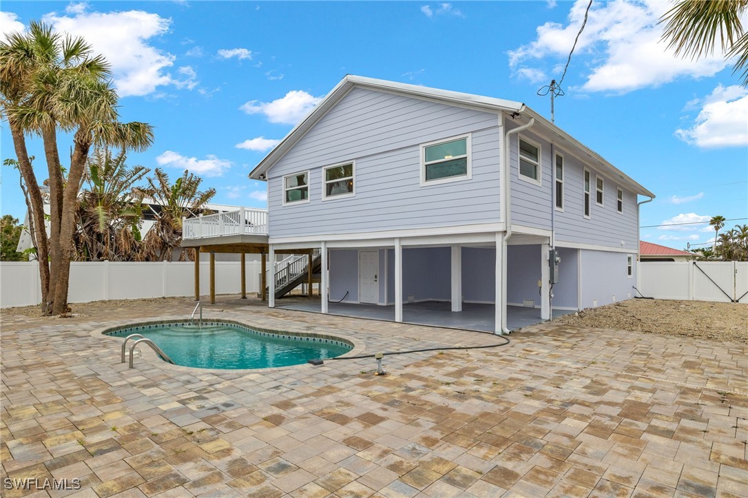 3 Bed Pool Home for Sale in Laguna Shores, photo 18