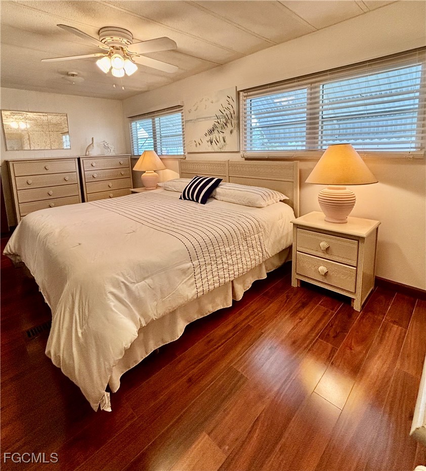 2 Bed ManufacturedHome for Sale in North Fort Myers, FL — photo 18